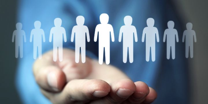 成長企業は人材投資をしています